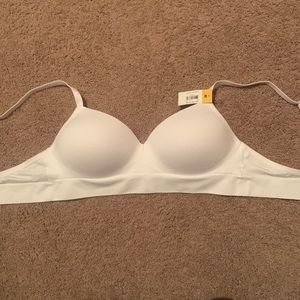 White Wireless Bra